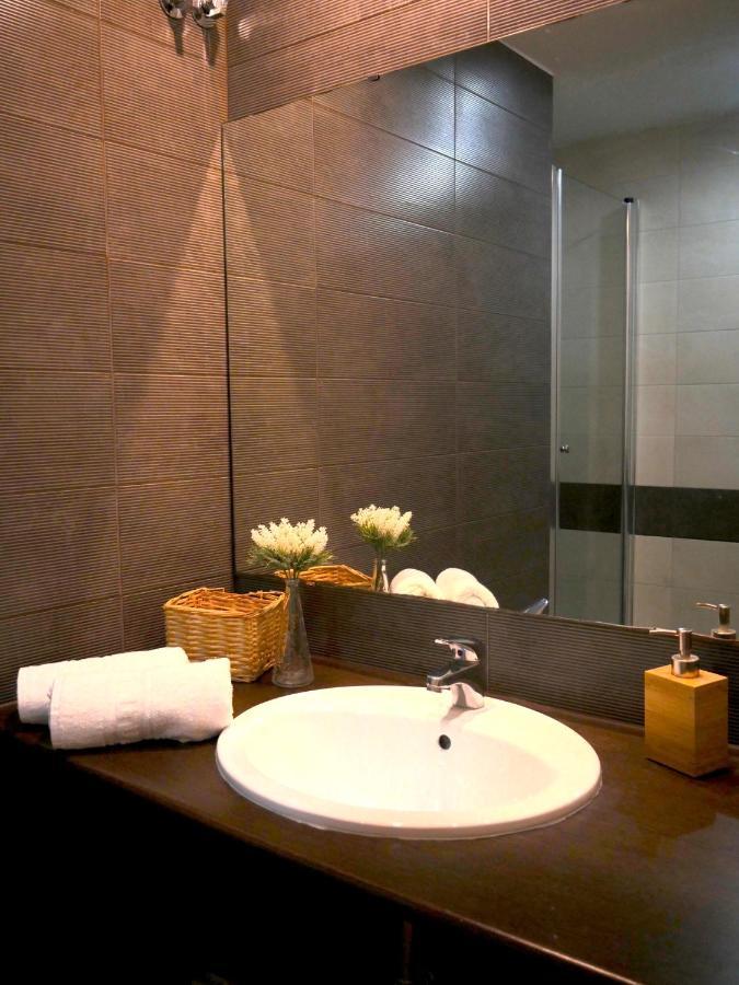 Stay U-Nique Apartments Travessera Barcelona Eksteriør bilde