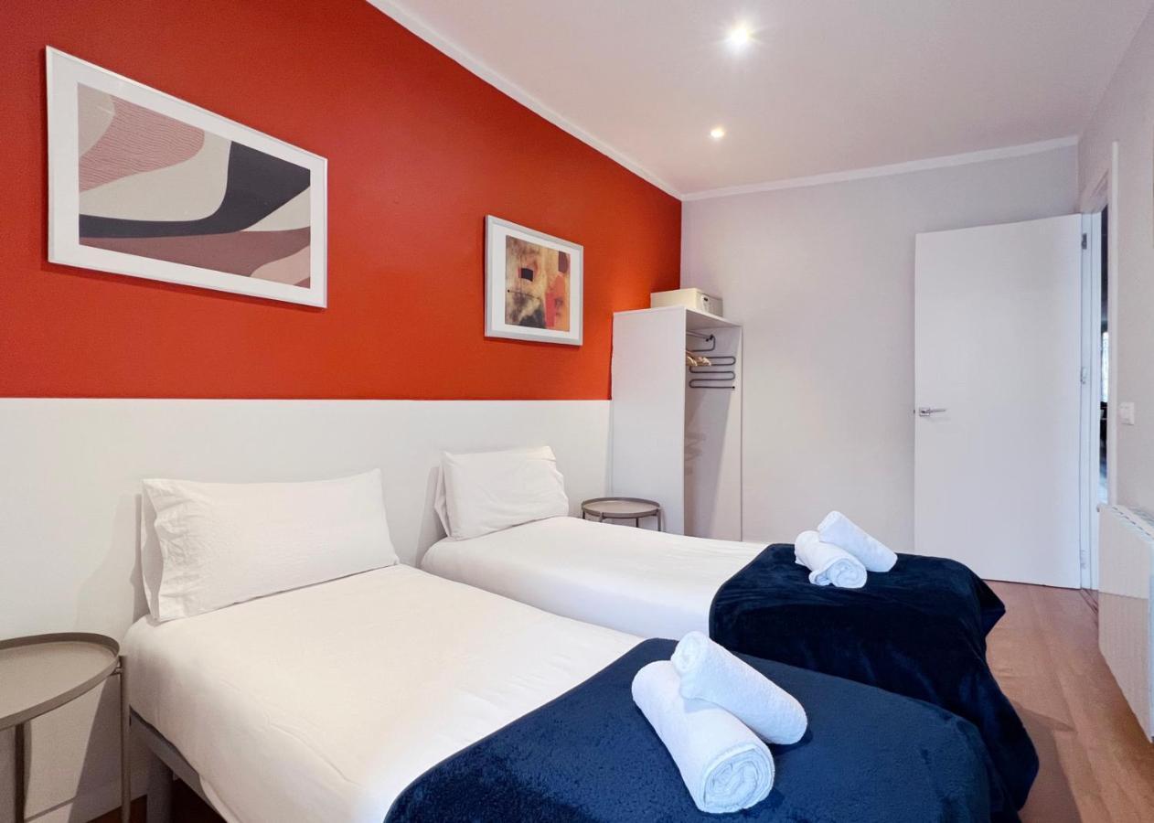 Stay U-Nique Apartments Travessera Barcelona Eksteriør bilde
